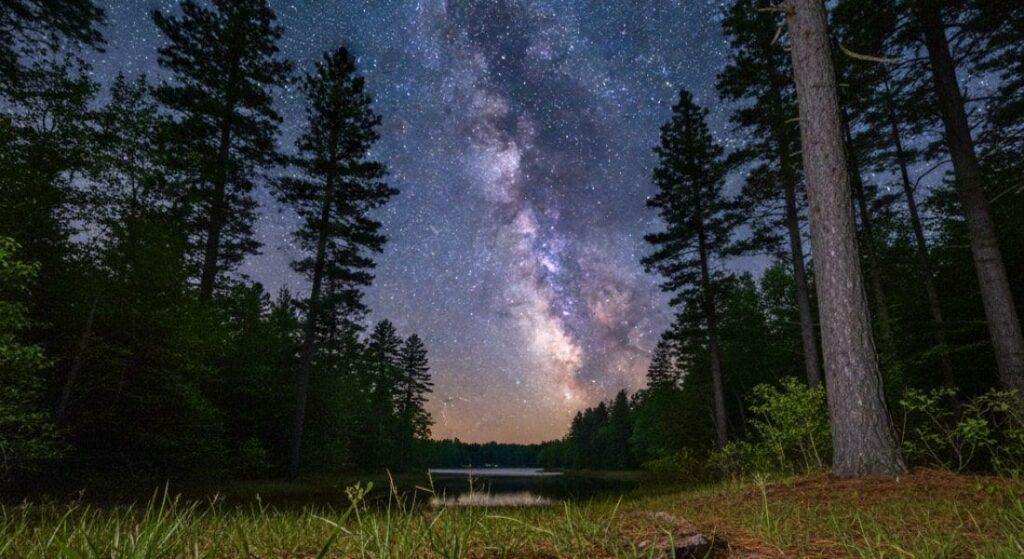 TK Lawless Park trails and Dark Sky view, Shavehead Lake